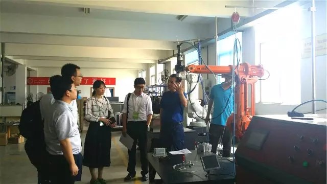 再一次，又一次！我們?nèi)脒x“3551人才計(jì)劃”
